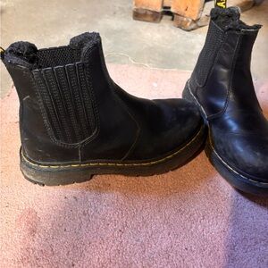 Dr. Martens Black Leather winter Chelsea Boots